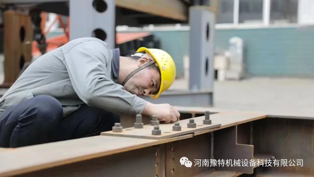 影響橢圓振動篩處理能力的因素都有哪些？